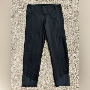 Girls All in Motion capri leggings. Black Sz L 10/12